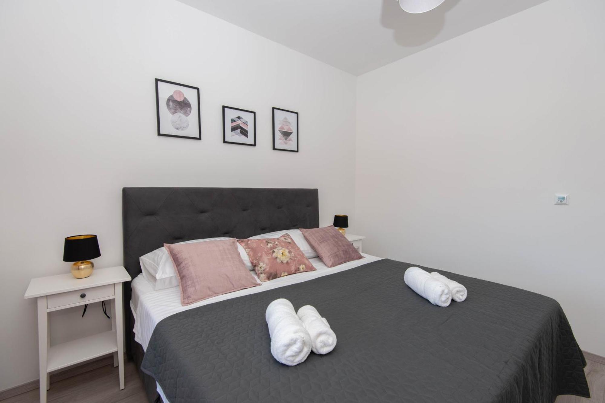 Paolo Apartment, Parking, Terrace, Netflix Apartment