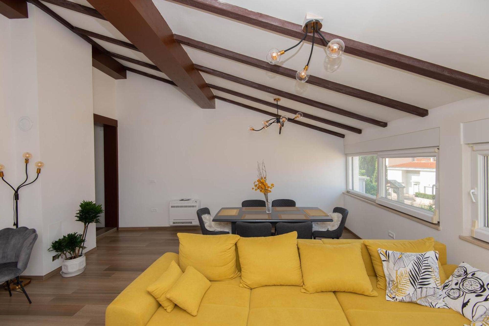 Paolo Apartment, Parking, Terrace, Netflix